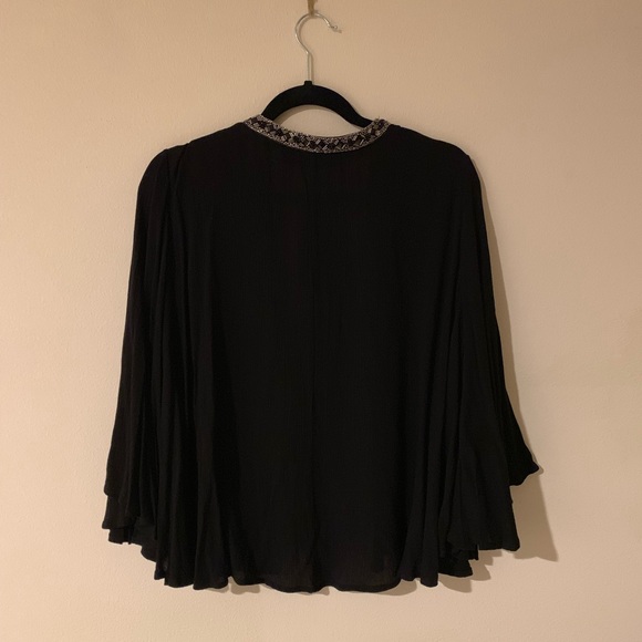 FRANCESCA CAPE - Picture 6 of 6